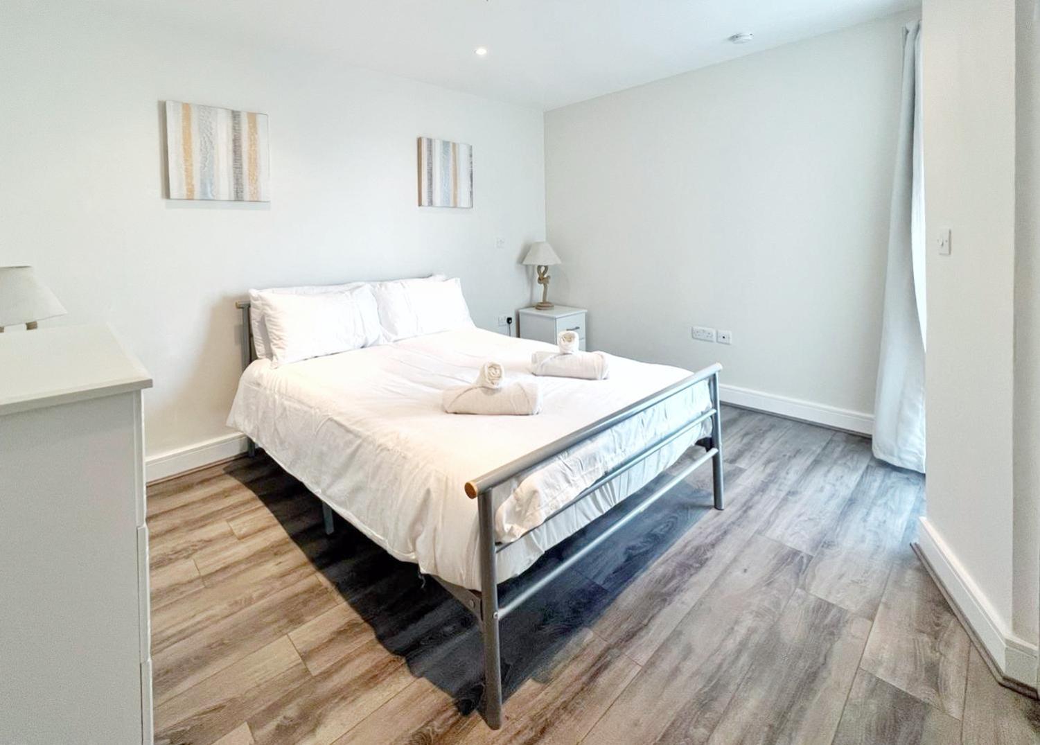 Seaview Boutique One-Bedroom Apt Swansea Exterior foto